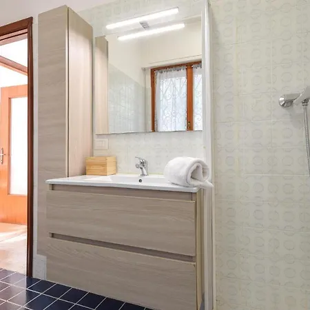 Holiday home In With Kitchen